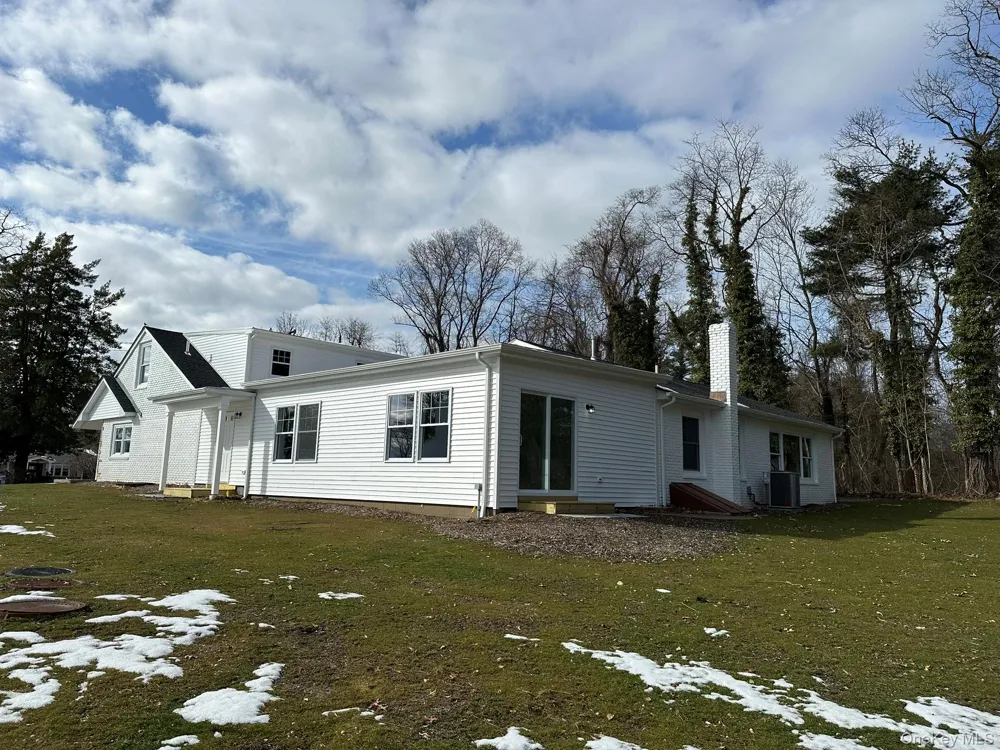125 W Main Street Kings Park, NY 11754