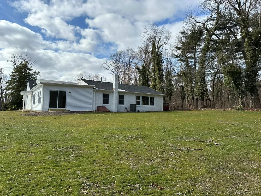 125 W Main Street Kings Park, NY 11754