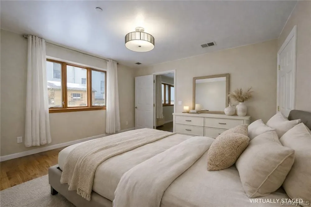 339 Avenue P #2B Brooklyn, NY 11204
