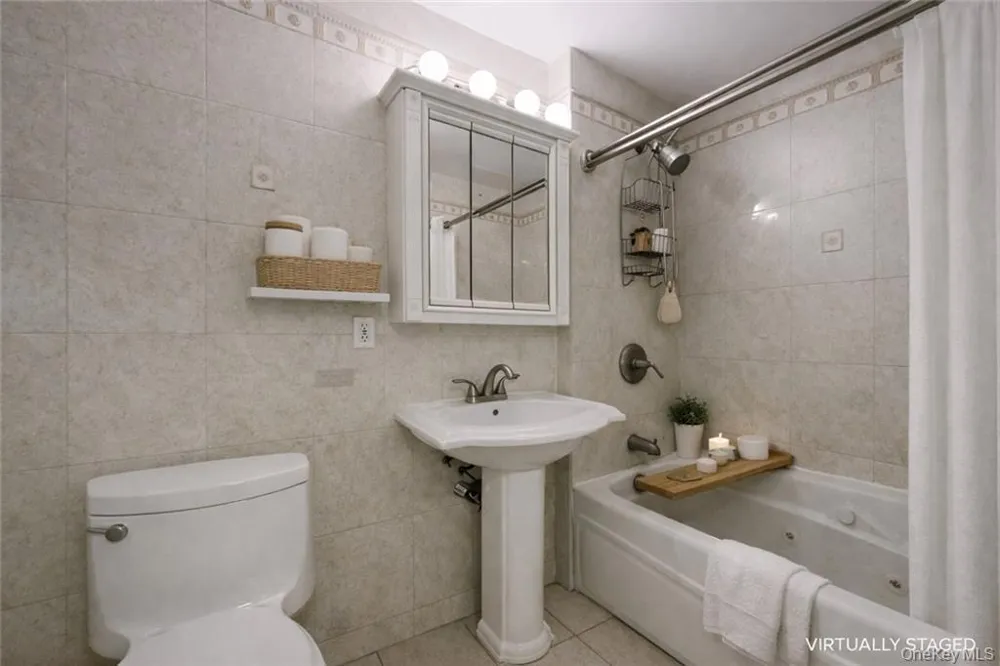 339 Avenue P #2B Brooklyn, NY 11204