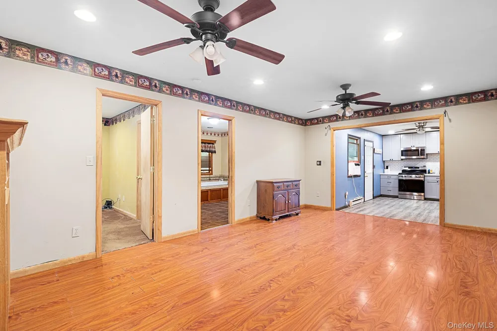 22 Hill View Road New Windsor, NY 12553