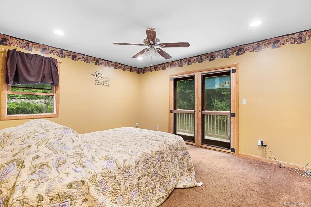 22 Hill View Road New Windsor, NY 12553