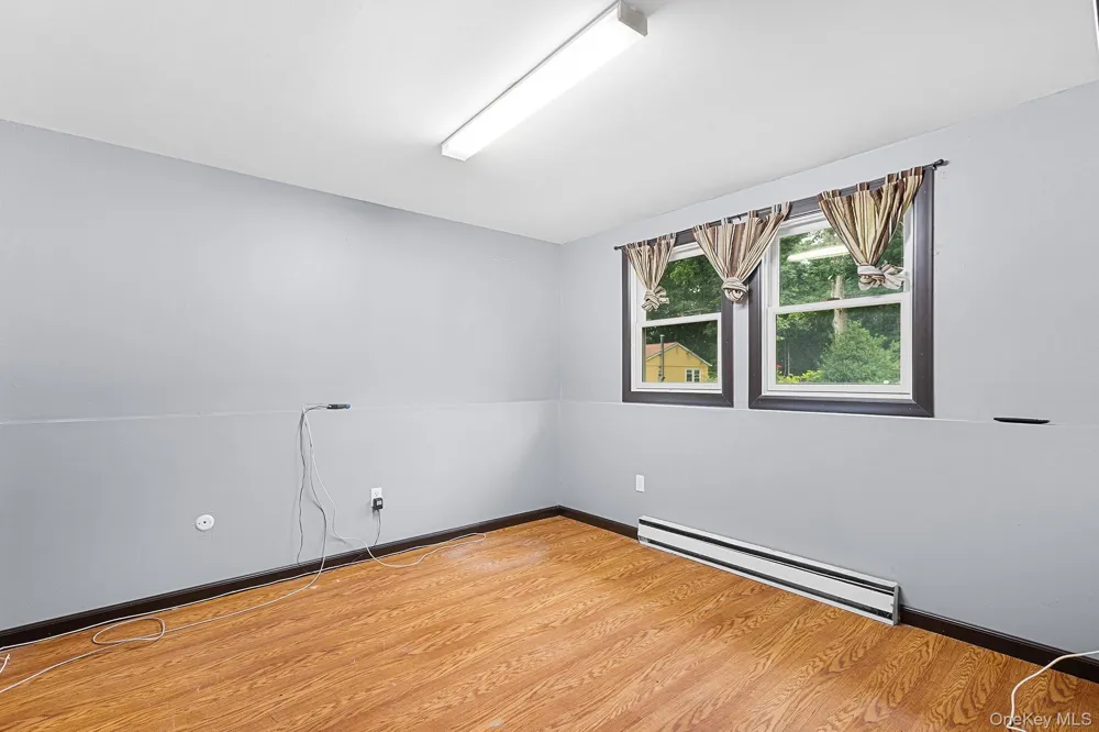 22 Hill View Road New Windsor, NY 12553