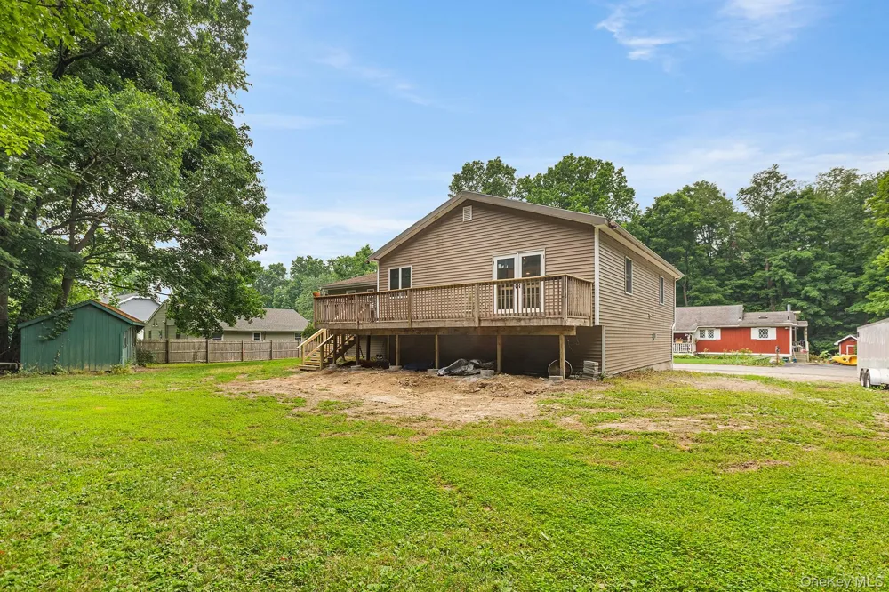 22 Hill View Road New Windsor, NY 12553