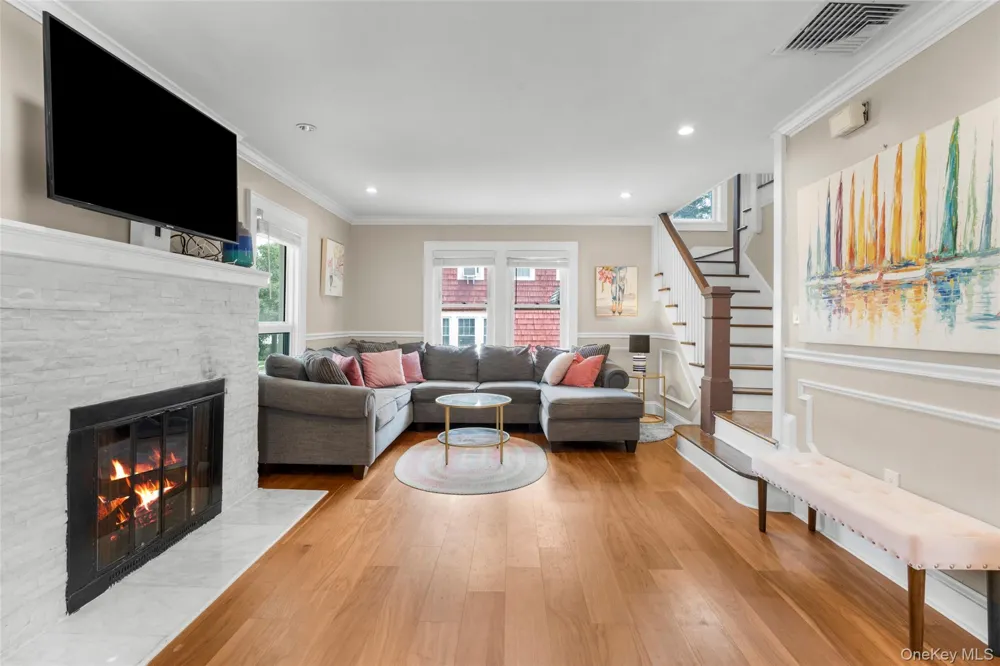 76 Chestnut Avenue Pelham, NY 10803