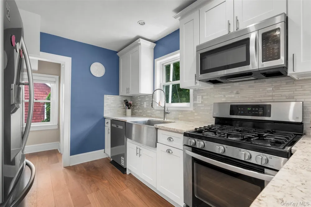76 Chestnut Avenue Pelham, NY 10803