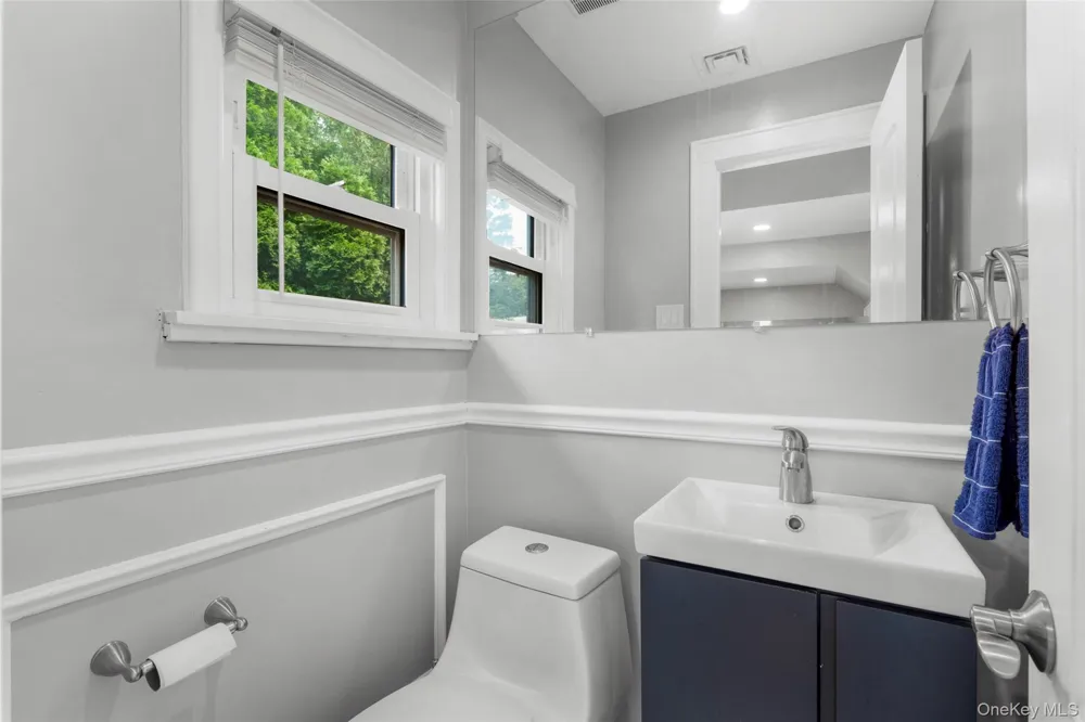 76 Chestnut Avenue Pelham, NY 10803