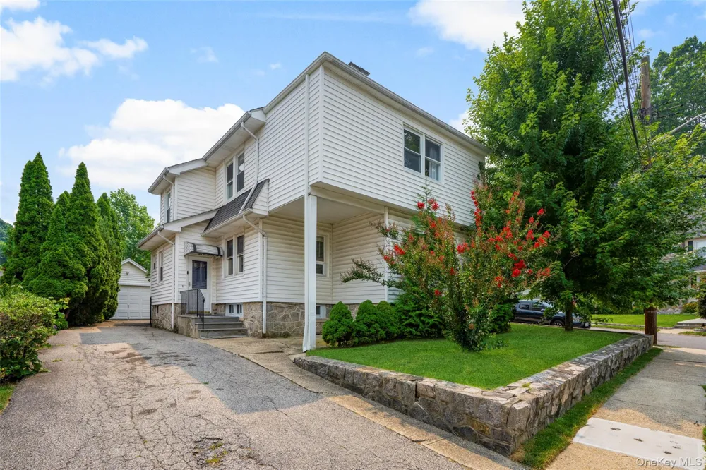 76 Chestnut Avenue Pelham, NY 10803