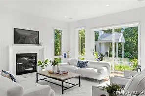66 Hillside Drive E Sag Harbor, NY 11963