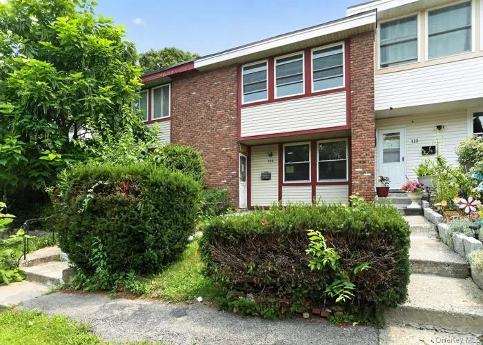 115 Rolling Way Peekskill, NY 10566