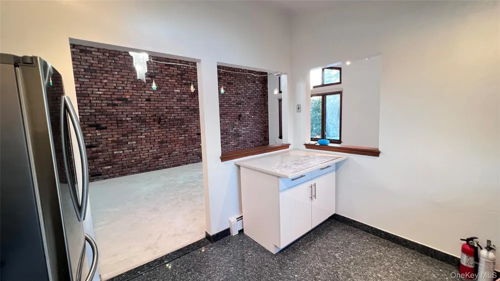 19-07 Clintonville Street #2Fl Whitestone, NY 11357