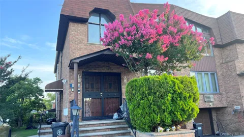 19-07 Clintonville Street #2Fl