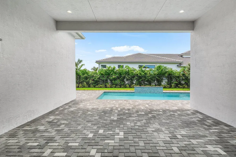 9062 Corsican Finch Court Boynton Beach, FL 33473