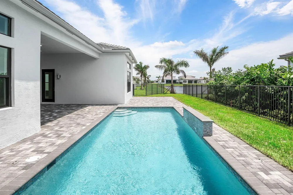 9062 Corsican Finch Court Boynton Beach, FL 33473