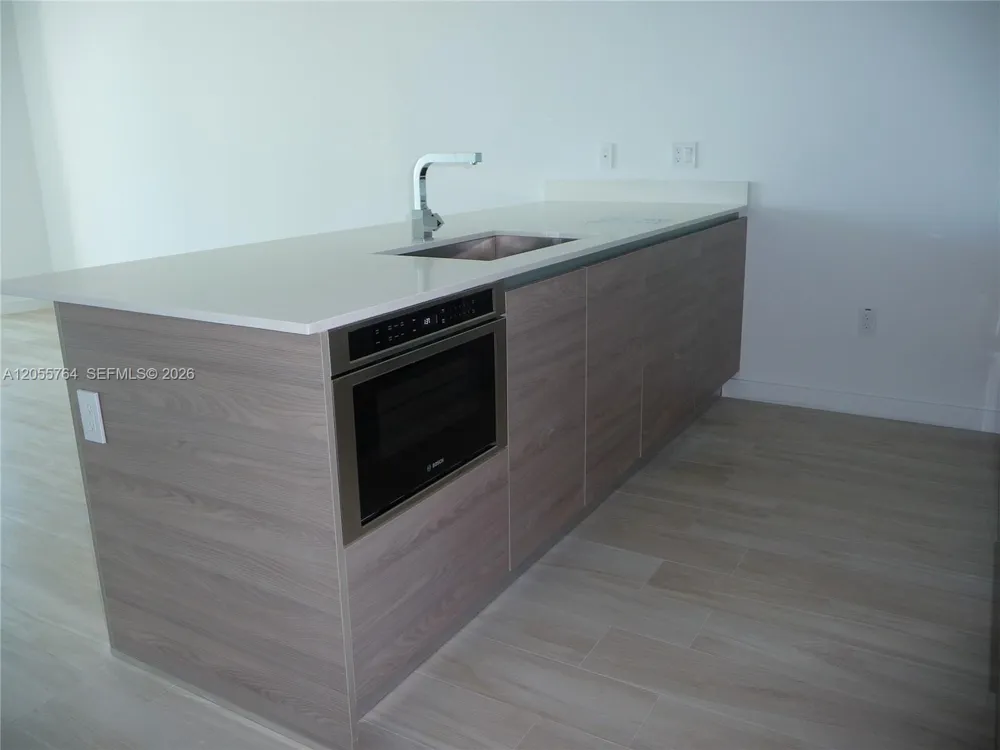 1300 S Miami Ave #3503 Miami, FL 33130