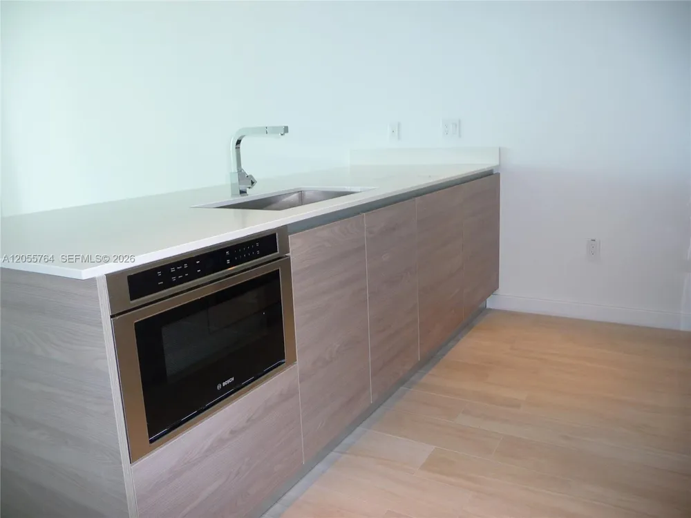 1300 S Miami Ave #3503 Miami, FL 33130