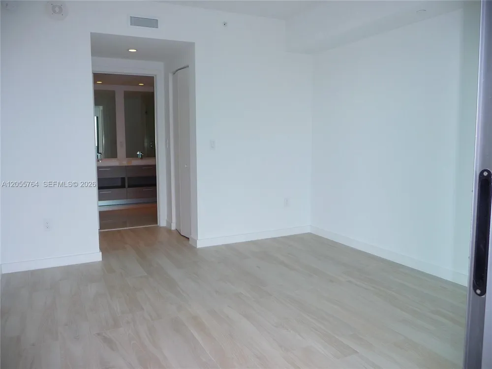 1300 S Miami Ave #3503 Miami, FL 33130