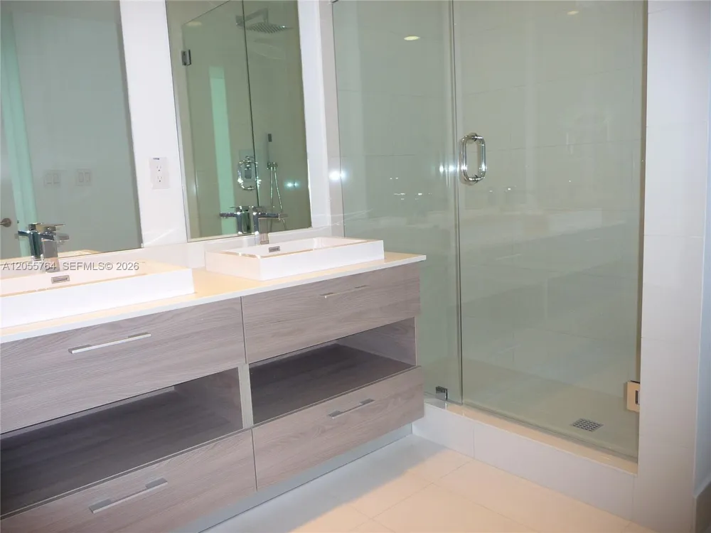 1300 S Miami Ave #3503 Miami, FL 33130