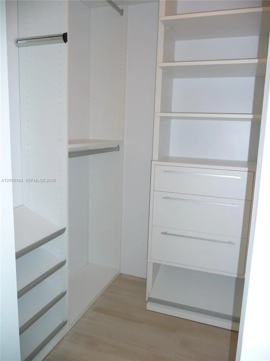 1300 S Miami Ave #3503 Miami, FL 33130