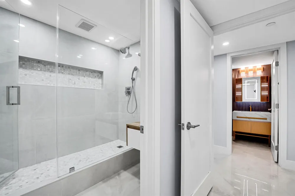 3560 S Ocean Boulevard #700 South Palm Beach, FL 33480