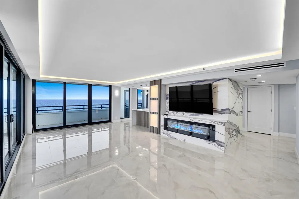 3560 S Ocean Boulevard #700 South Palm Beach, FL 33480
