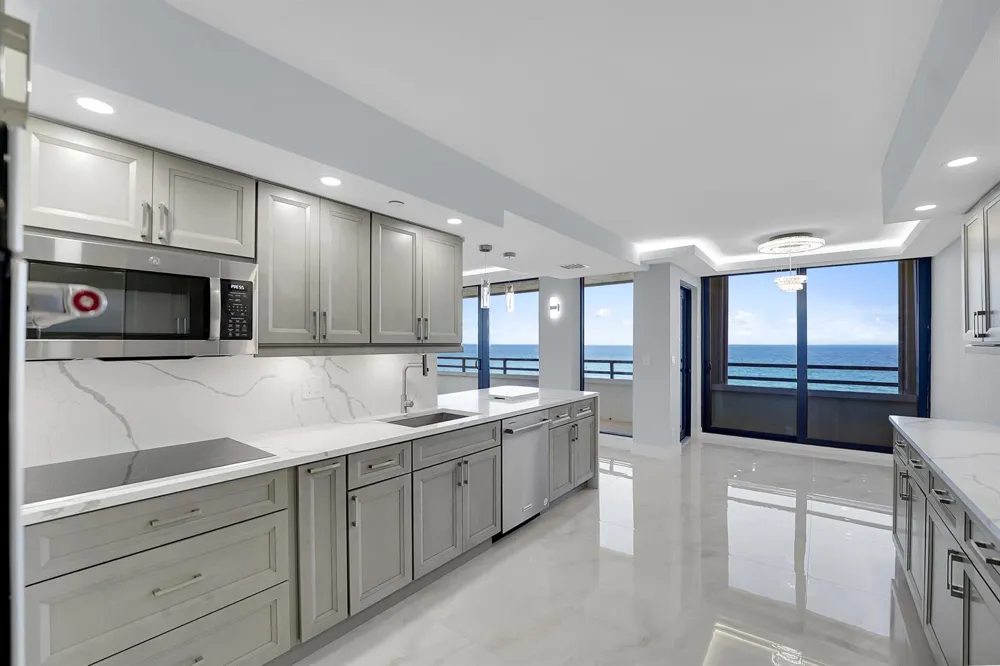 3560 S Ocean Boulevard #700 South Palm Beach, FL 33480