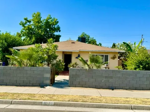 2103 Floral Avenue