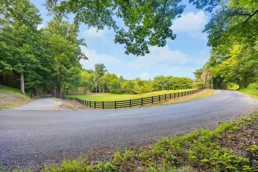 259 County Road 60 Athens, TN 37303