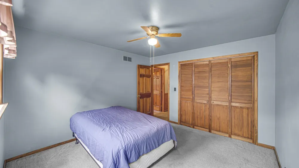 1607 A STREET La Porte, IN 46350