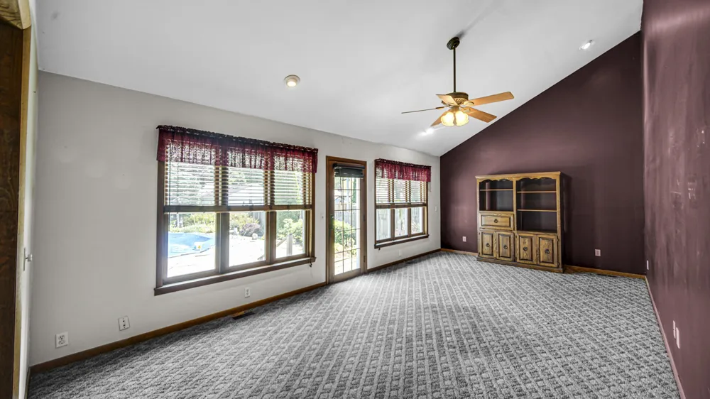 1607 A STREET La Porte, IN 46350