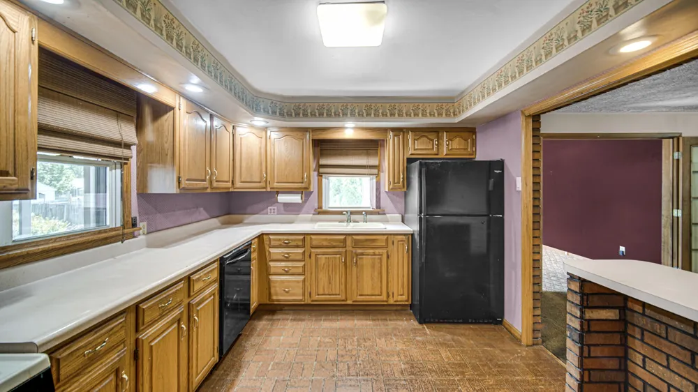 1607 A STREET La Porte, IN 46350