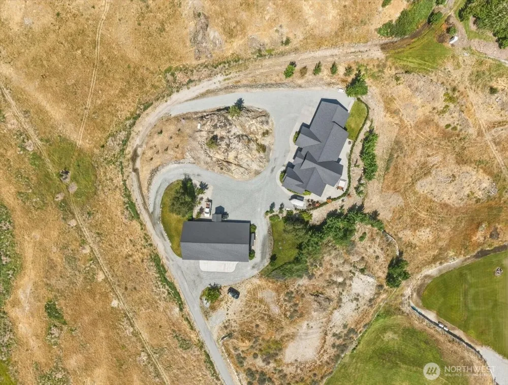 206 Mountain Lake Lane Chelan, WA 98816