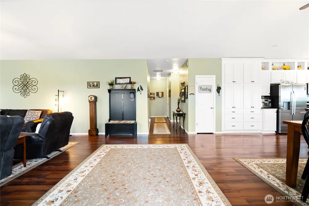 101 S 16th Street Elma, WA 98541