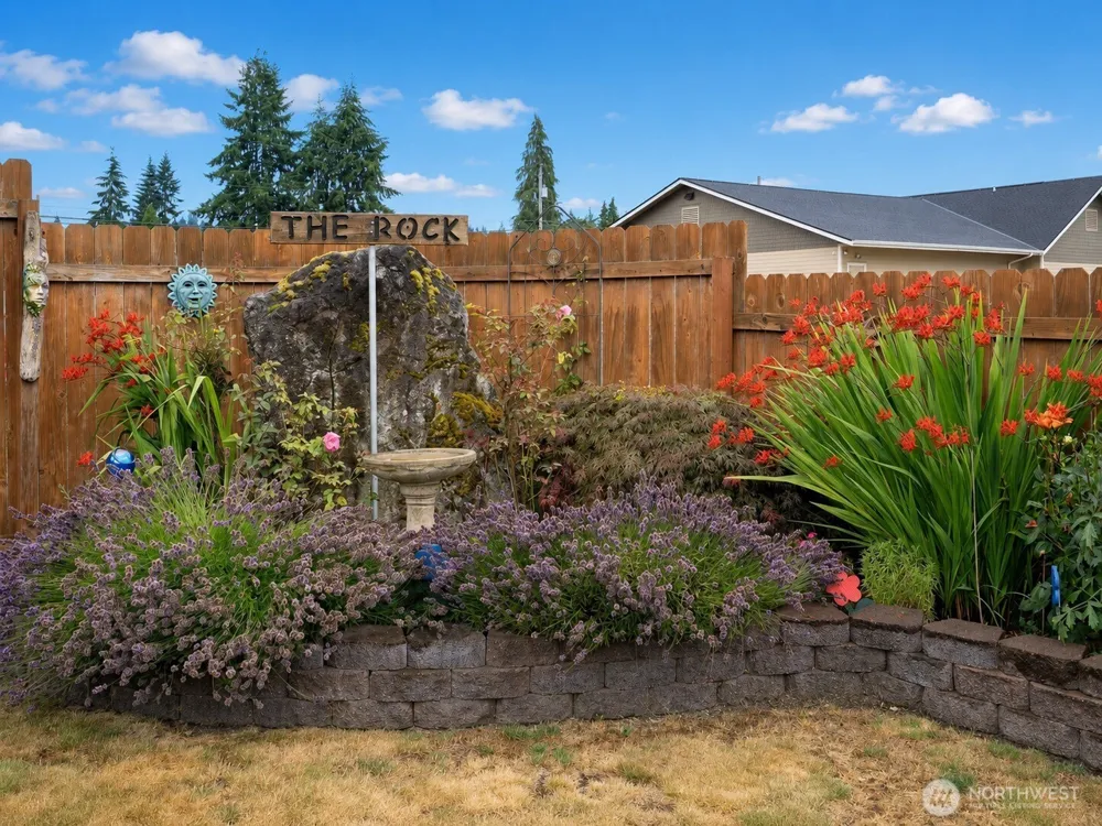 101 S 16th Street Elma, WA 98541