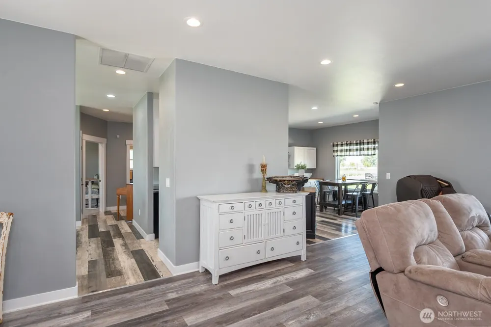 10316 Road 5.9 NE Moses Lake, WA 98837