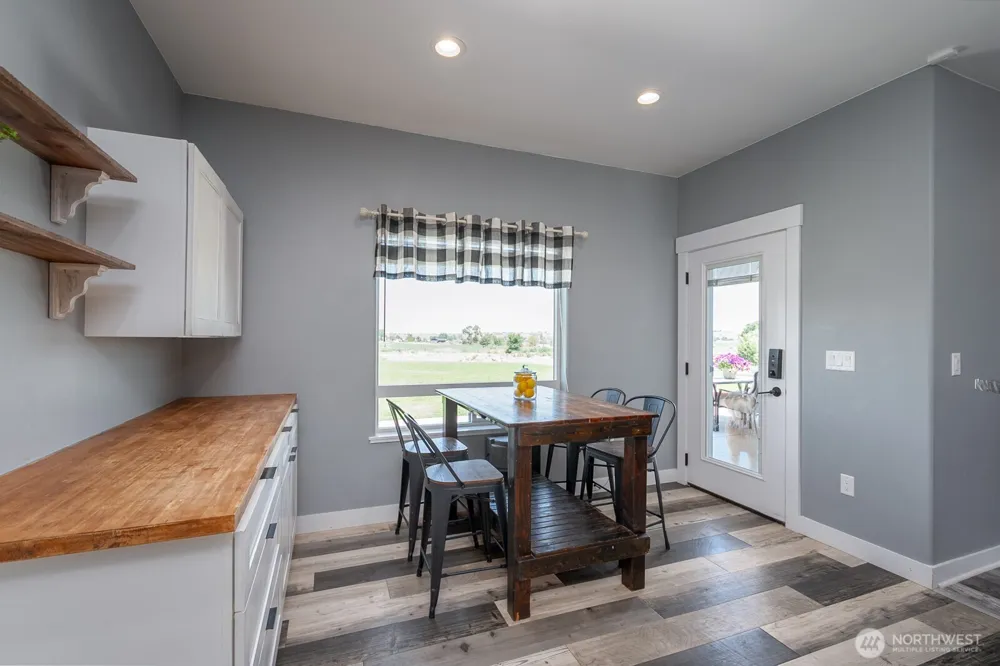 10316 Road 5.9 NE Moses Lake, WA 98837