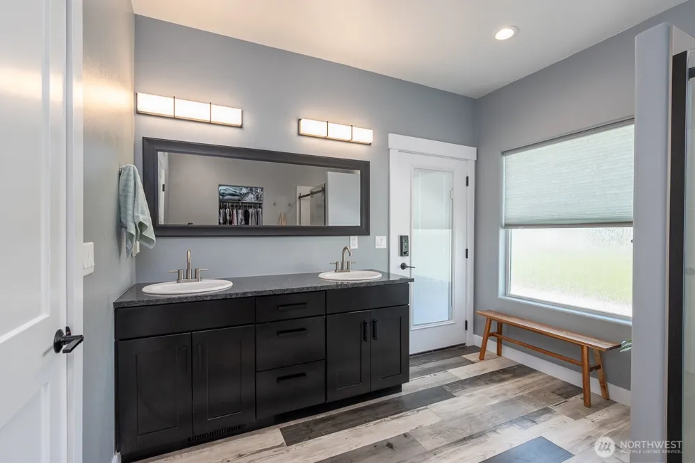 10316 Road 5.9 NE Moses Lake, WA 98837