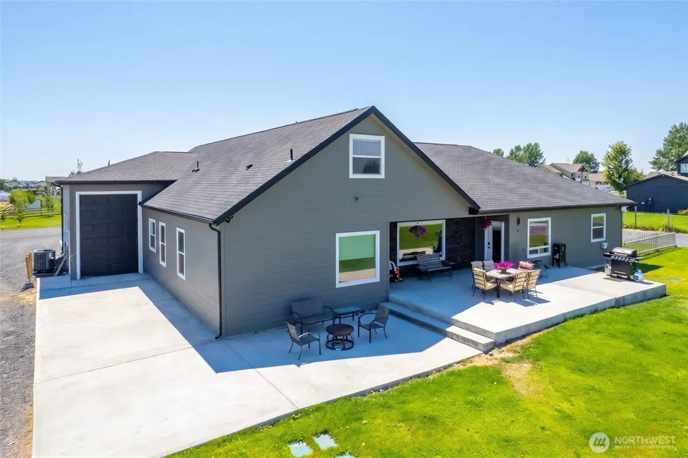 10316 Road 5.9 NE Moses Lake, WA 98837