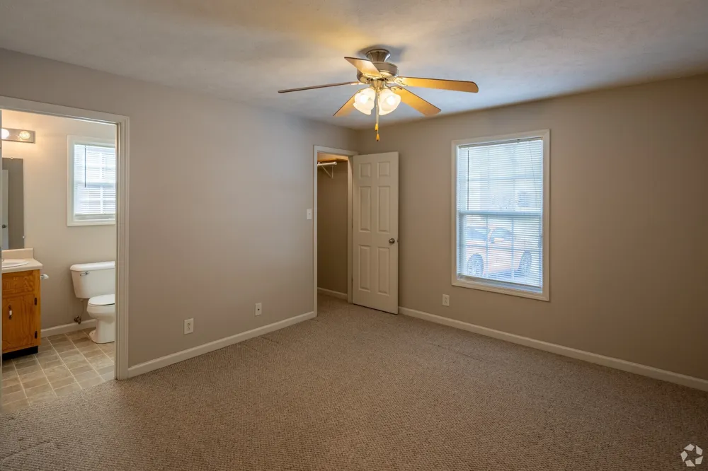 739 Heritage Pointe Cir Clarksville, TN 37042