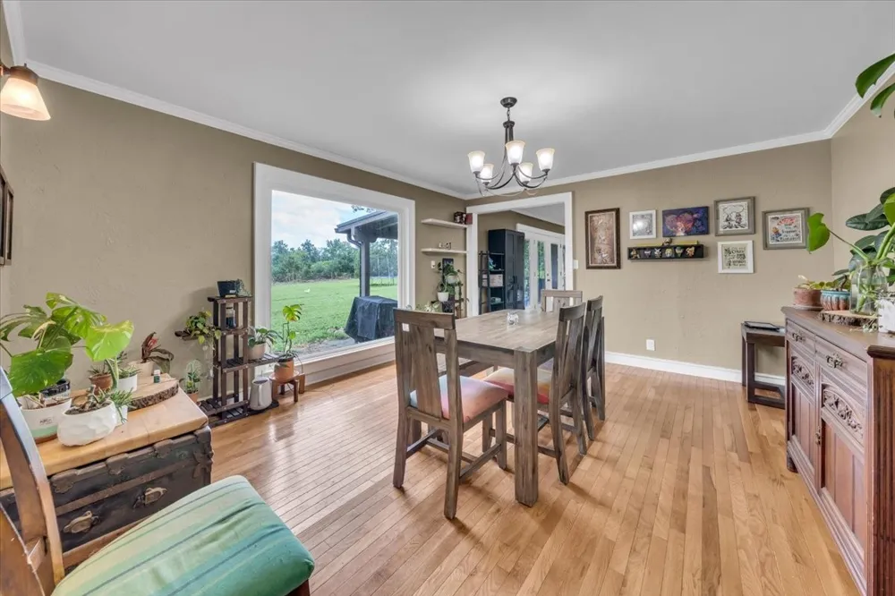 6126 Manchester Hwy Morrison, TN 37357