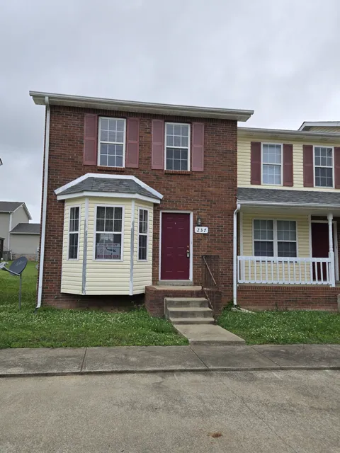 237 State Line Dr