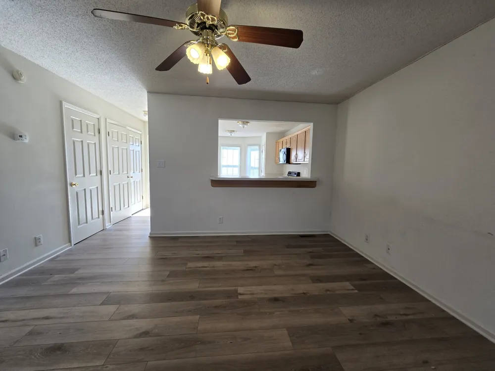 241 Tree Line Dr Oak Grove, KY 42262