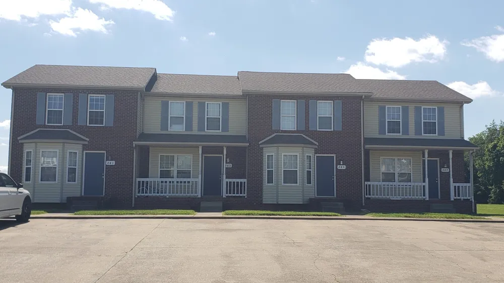 241 Tree Line Dr Oak Grove, KY 42262