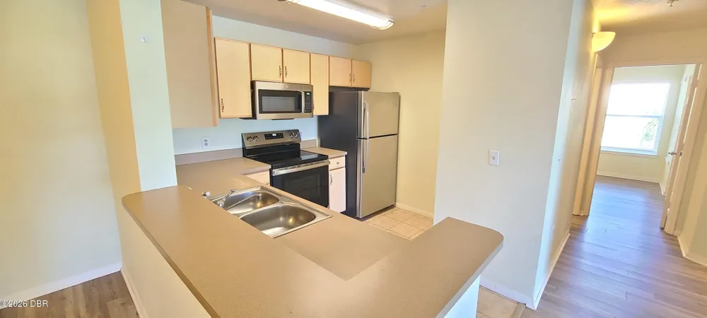 940 Village Trail #4-202 Port Orange, FL 32127