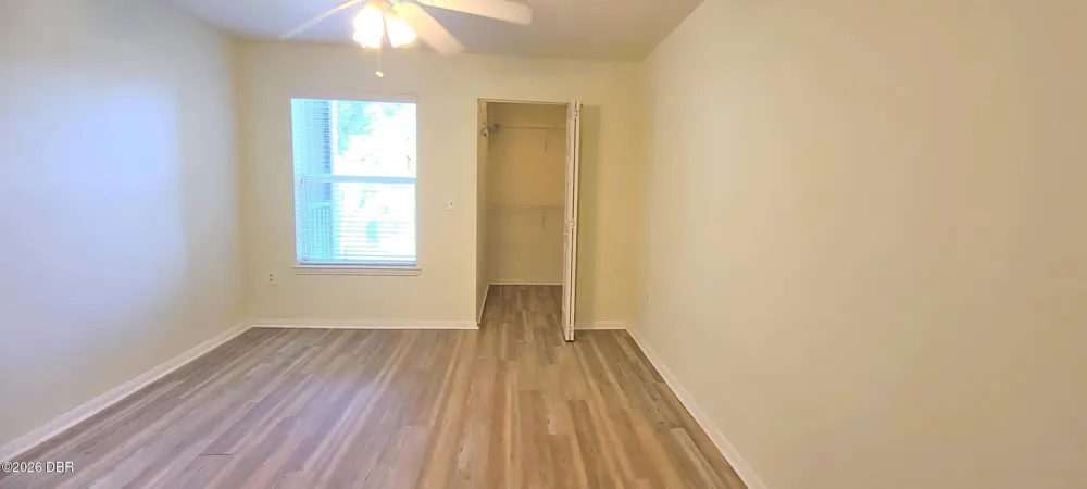 940 Village Trail #4-202 Port Orange, FL 32127