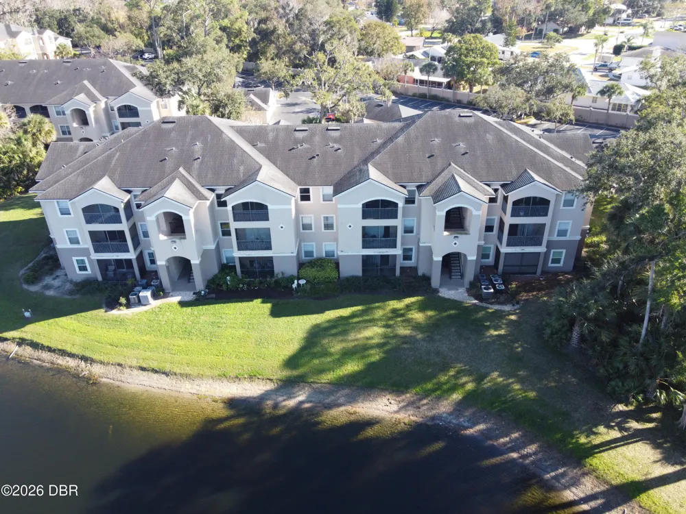 940 Village Trail #4-202 Port Orange, FL 32127