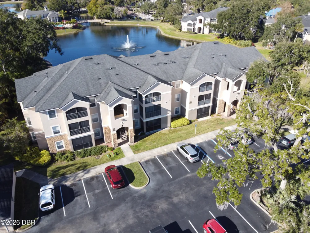940 Village Trail #4-202 Port Orange, FL 32127