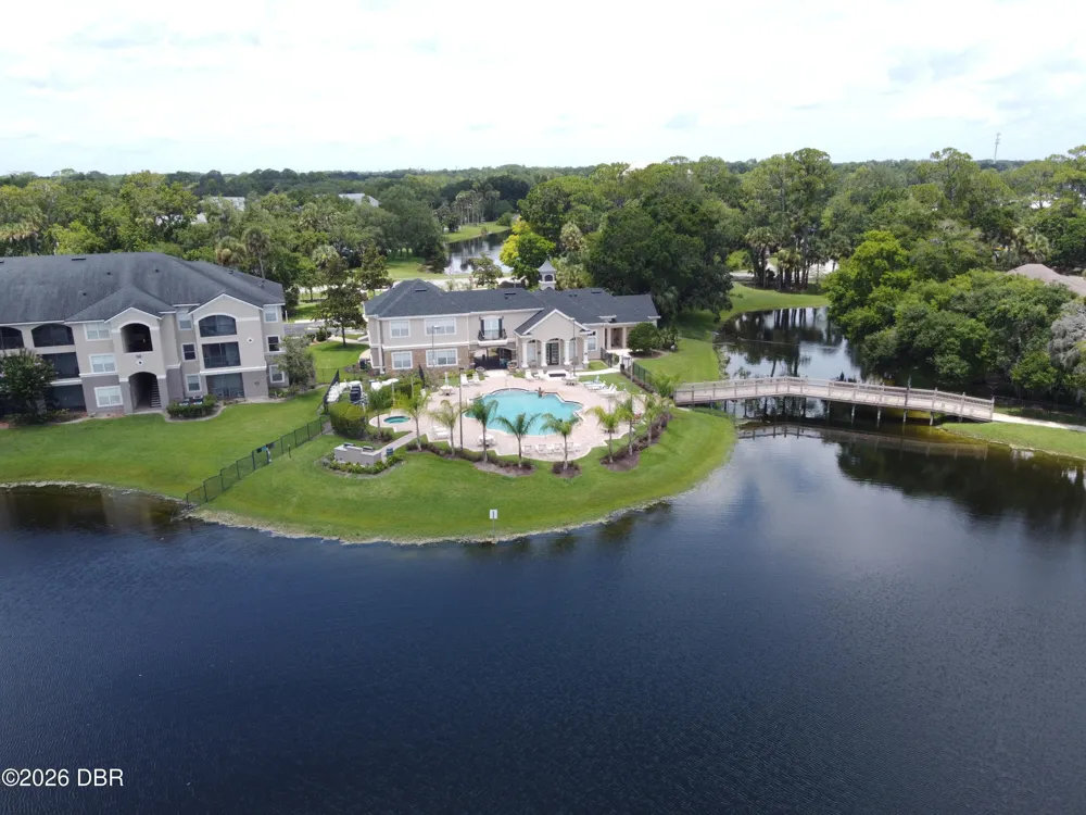940 Village Trail #4-202 Port Orange, FL 32127