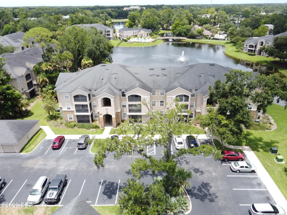 940 Village Trail #4-202 Port Orange, FL 32127