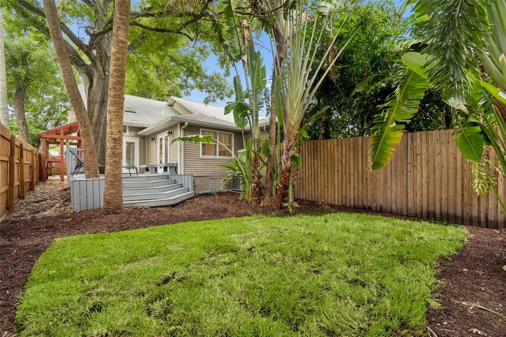 4418 W NORTH B STREET Tampa, FL 33609